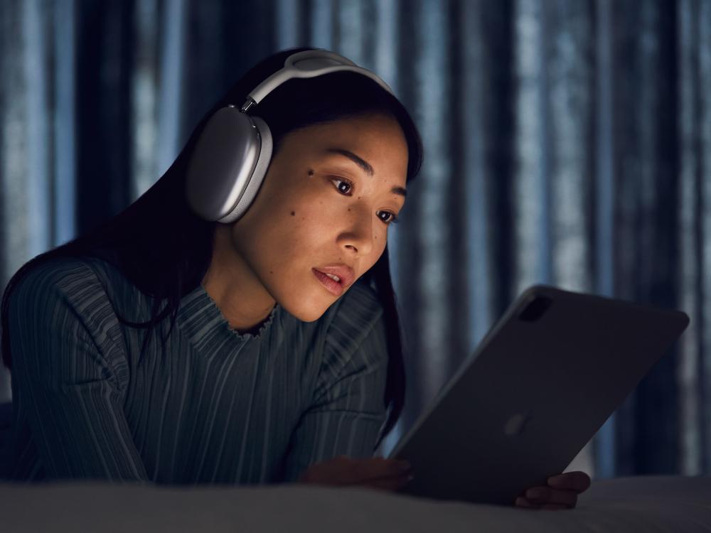 Apple AirPods